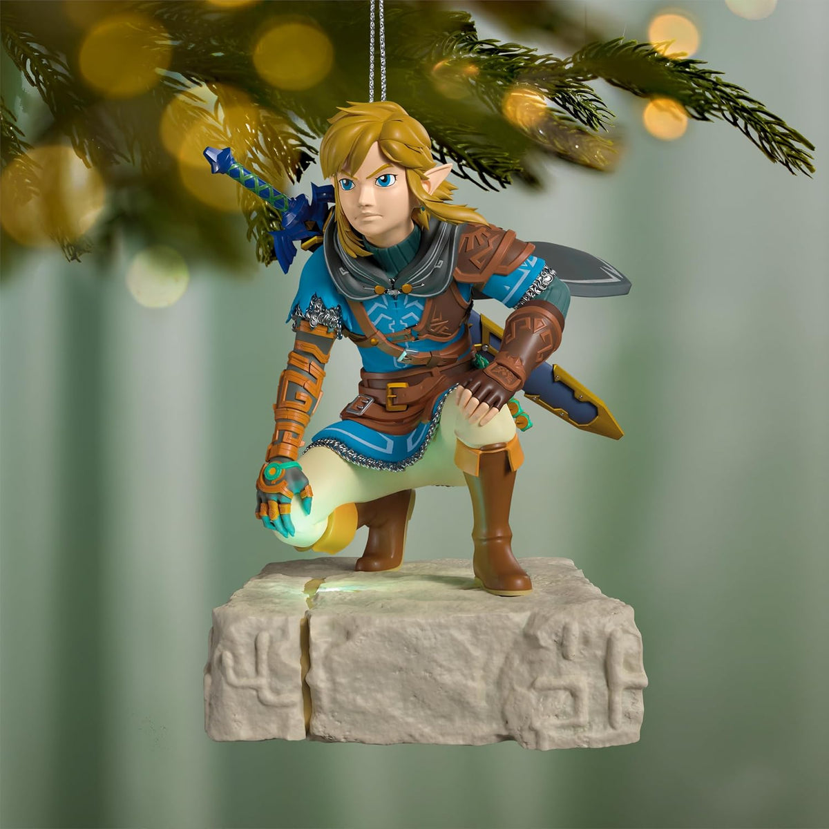 Hallmark The Legend of Zelda Link Ornament – 2 Styles - Flex Gamingproduct_type