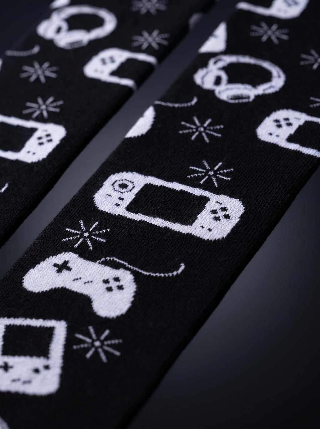 Hapfine "Don't Disturb I'm Gaming" Crew Socks – One Size - Flex Gamingproduct_type