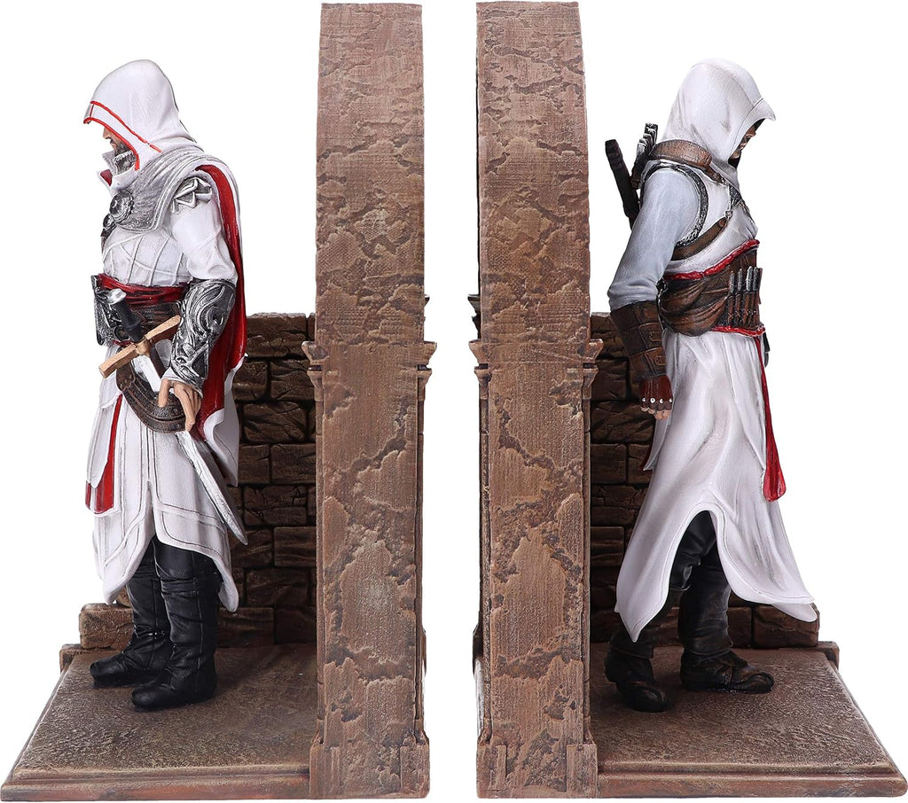 Nemesis Now Assassin's Creed Altaïr & Ezio Bookends – Hand-Painted Resin, 24cm - Flex Gamingproduct_type
