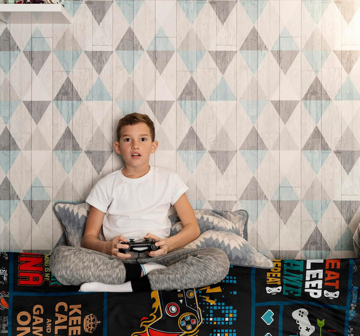 Punofell Gaming Throw Blanket – Soft Polyester, 50" x 60" - Flex Gamingproduct_type
