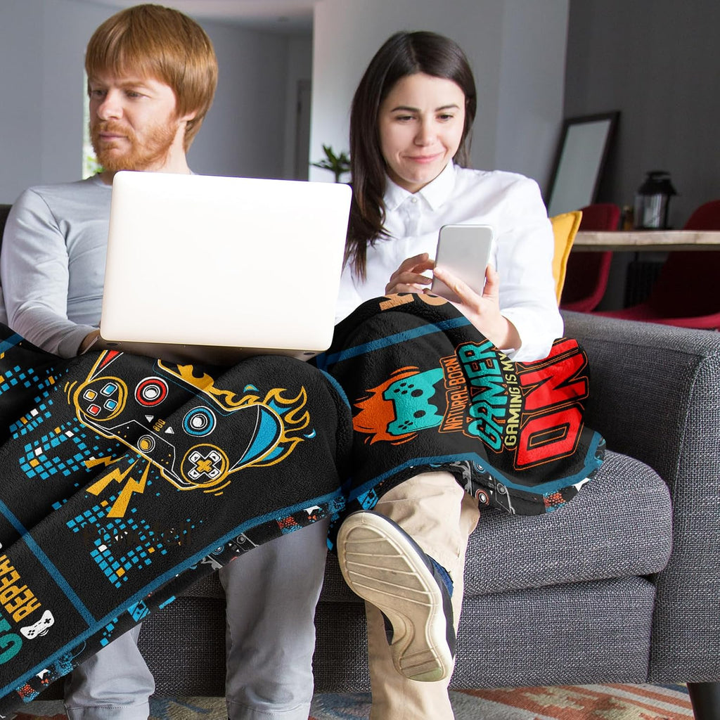 Punofell Gaming Throw Blanket – Soft Polyester, 50" x 60" - Flex Gamingproduct_type