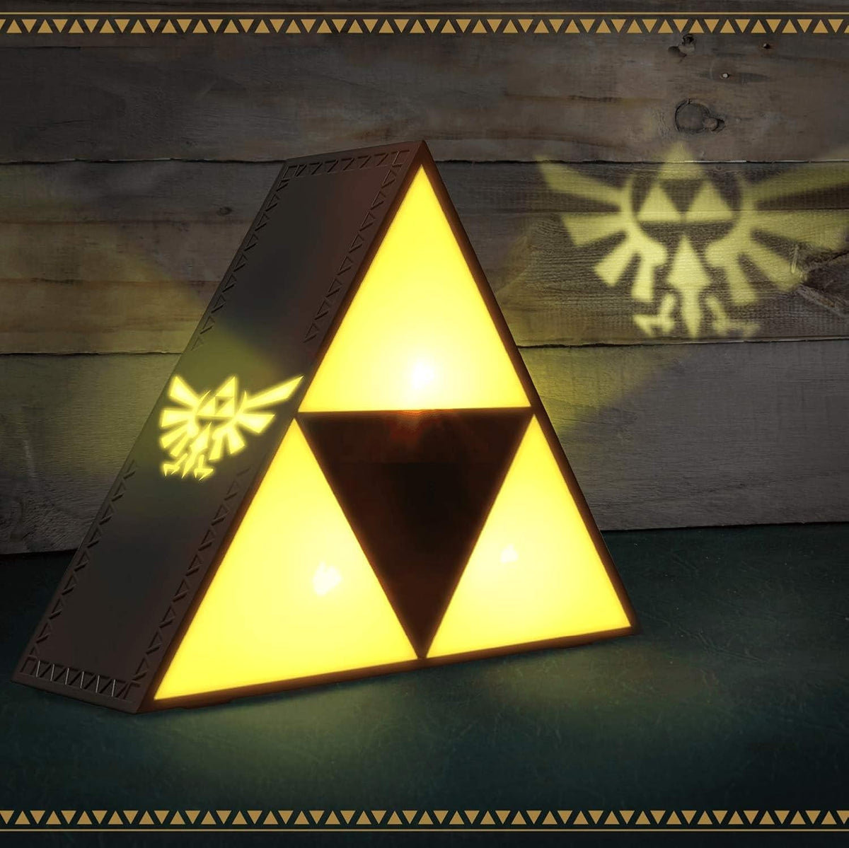 The Legend of Zelda Triforce Projection Night Light - Flex Gamingproduct_type